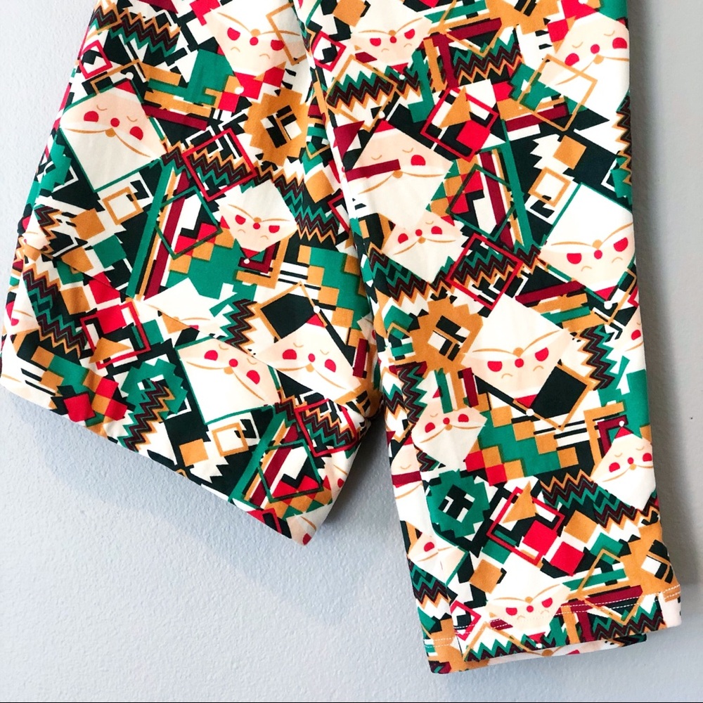 LuLaRoe | Christmas with Santa Claus leggings TC2